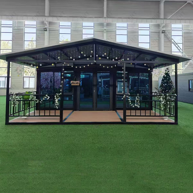 Prefabrykowany mobilny moduł mieszkalny o długości 20 stóp z podwójnym skrzydłem i możliwością rozbudowy